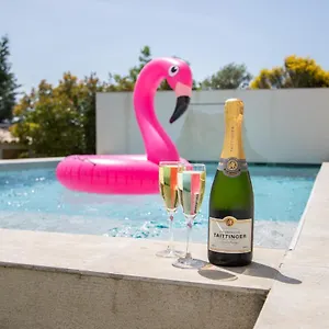 https://les-villas-des-fontaines.fr-provencehotel.com