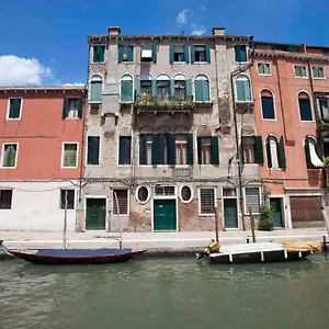Di.gianfranco Piano Nobile , Venedig Italien